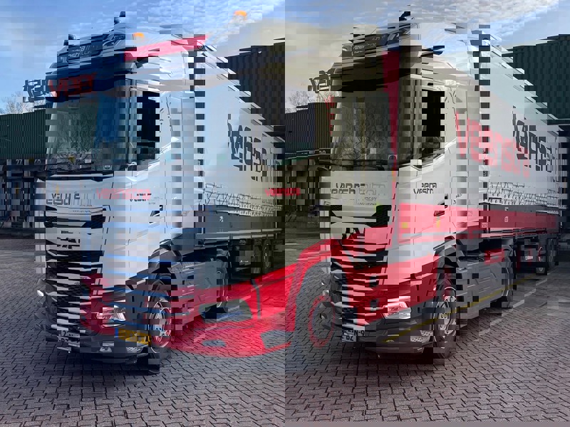 4039Bb11 9A6a 458D A1d1 5A2219f4b7ea