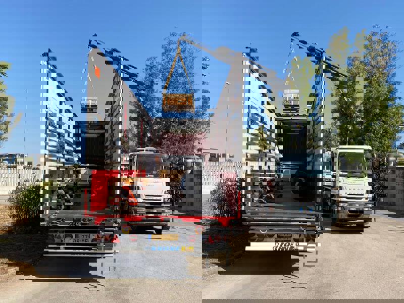 De pallets worden gelost