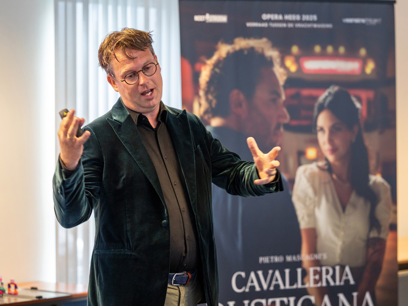 FJM Arnaud Oosterbaan 0421