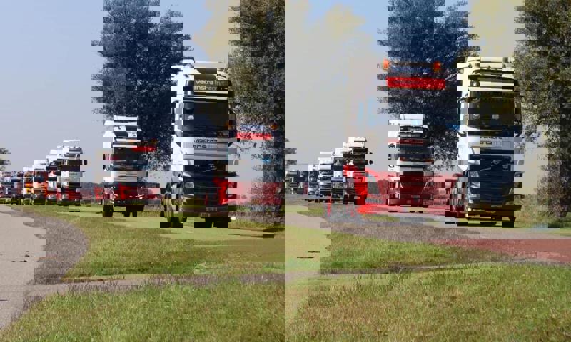 13C07963 8055 4B4b 8631 F8df6c9b2611